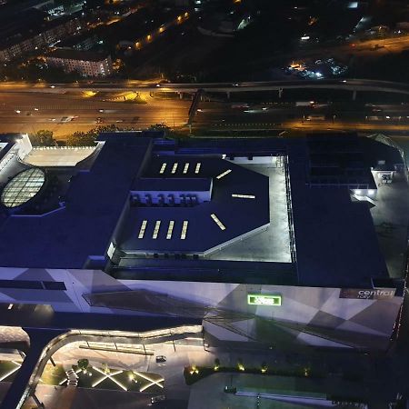Corner Unit@I-City Family Suite Central Mall View Σαχ Αλάμ Εξωτερικό φωτογραφία