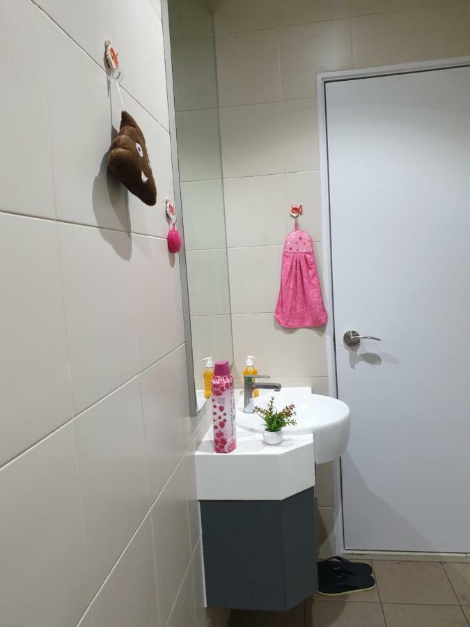 Corner Unit@I-City Family Suite Central Mall View Σαχ Αλάμ Εξωτερικό φωτογραφία
